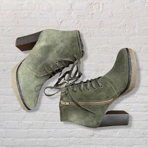 {Barney’s New York} suede lace boots